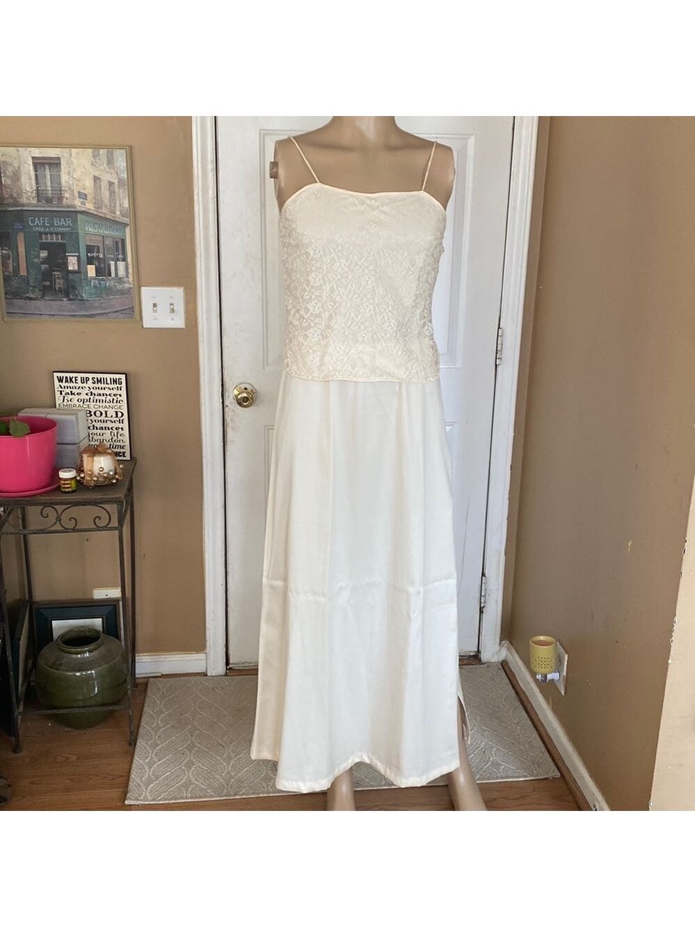 Rare vintage pearls & lace set